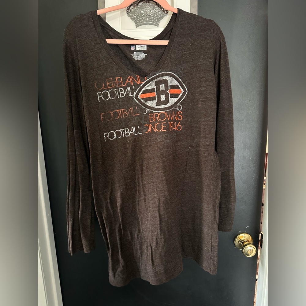 NFL Women's Brown Team Apparel Shirt